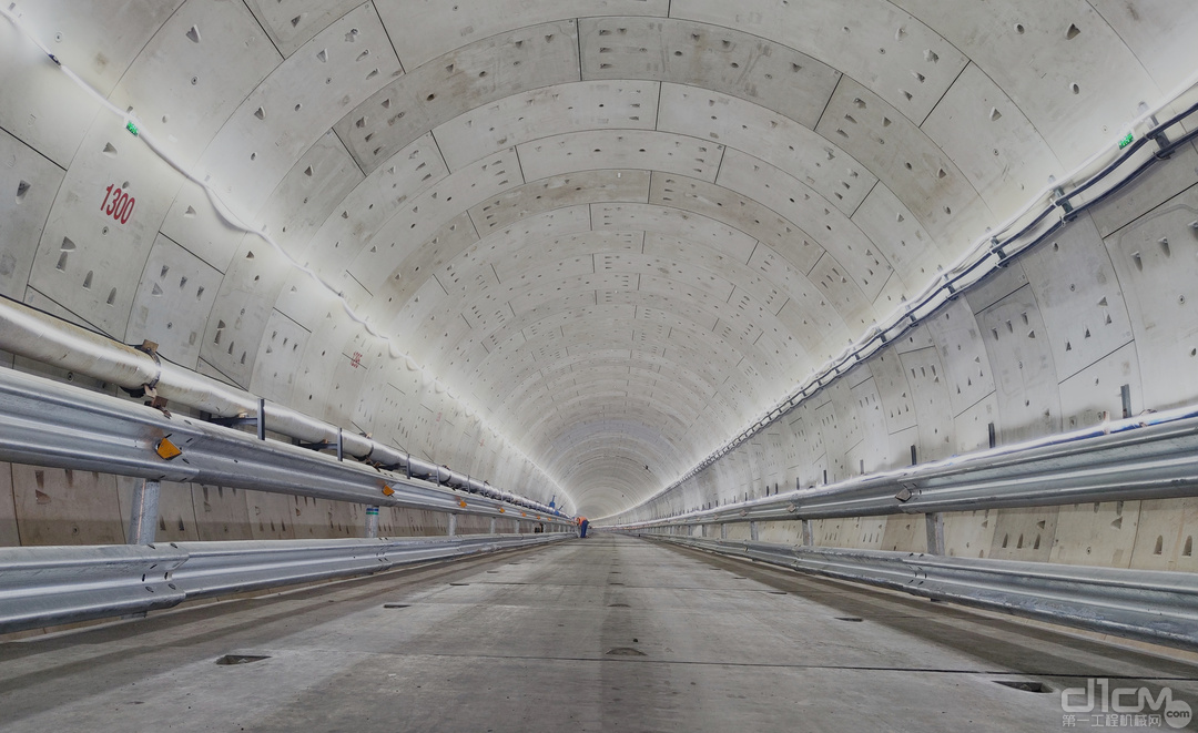 南京和燕路過江通道項目