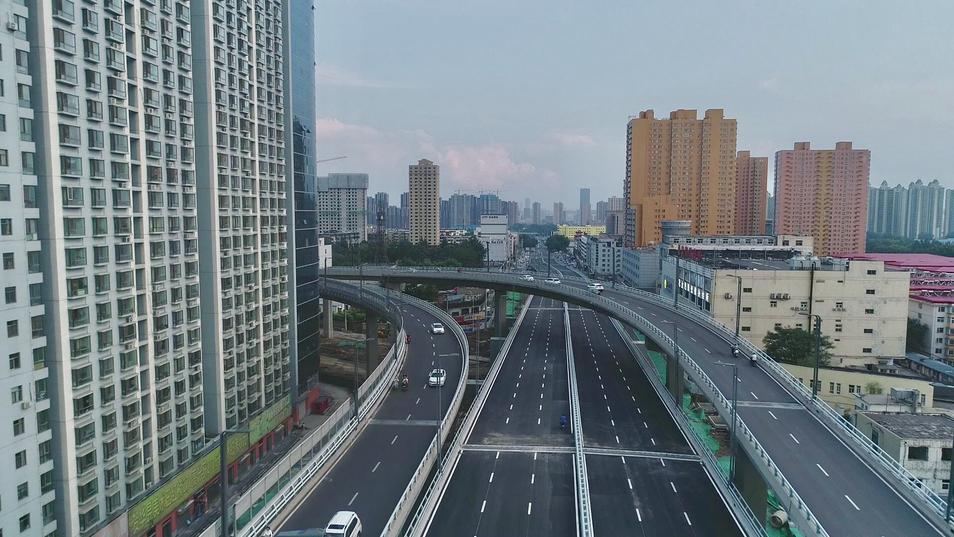 1565165584190233.jpg 尖草坪立交橋解放北路主線橋.jpg